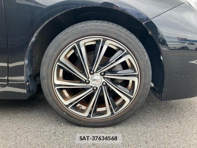 Toyota PRIUS 2013-01 8781702-4