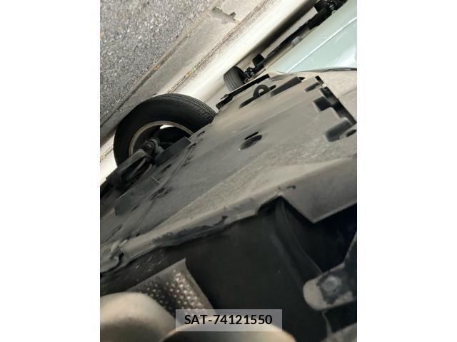 Toyota PRIUS 2009-09 8797187-4