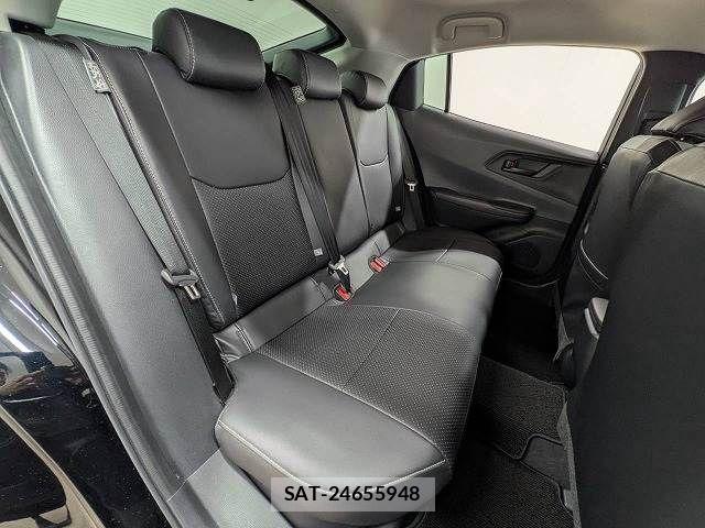 Toyota PRIUS 2023-06 8797145-11