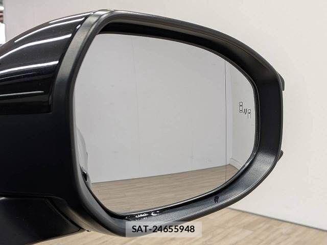 Toyota PRIUS 2023-06 8797145-5