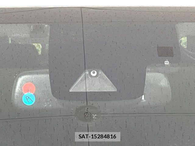 Toyota PRIUS 2018-04 8797152-4