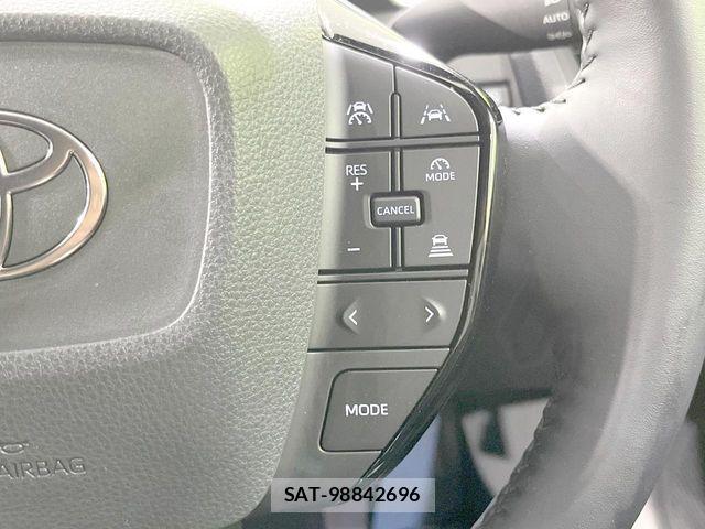 Toyota PRIUS 2025-04 8797136-6
