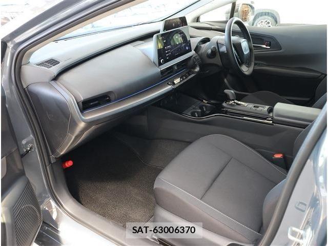 Toyota PRIUS 2024-12 8797147-17