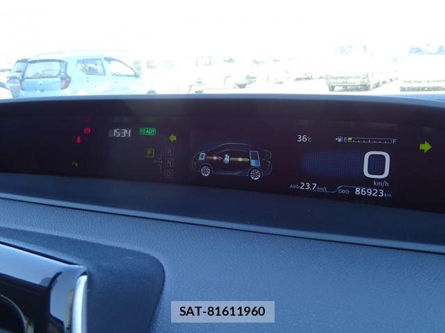 Toyota PRIUS 2021-06 8797153-5