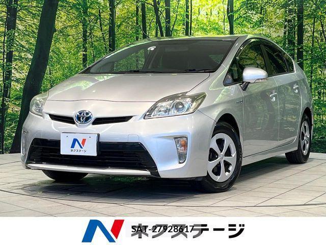 Toyota PRIUS 2014-08 8797175-0