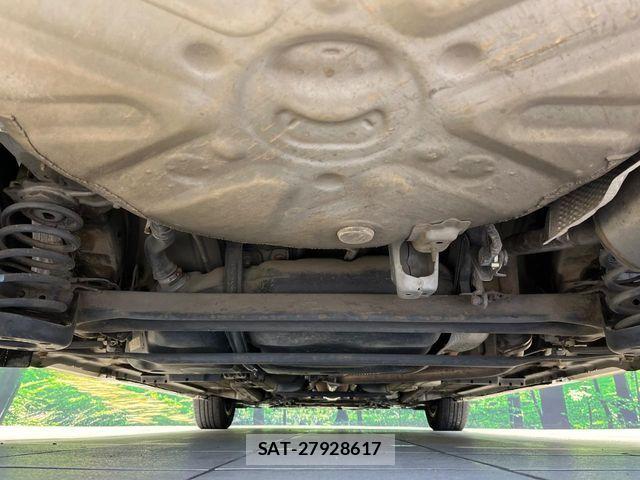 Toyota PRIUS 2014-08 8797175-18