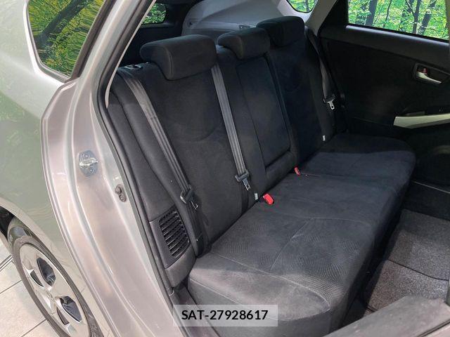 Toyota PRIUS 2014-08 8797175-8