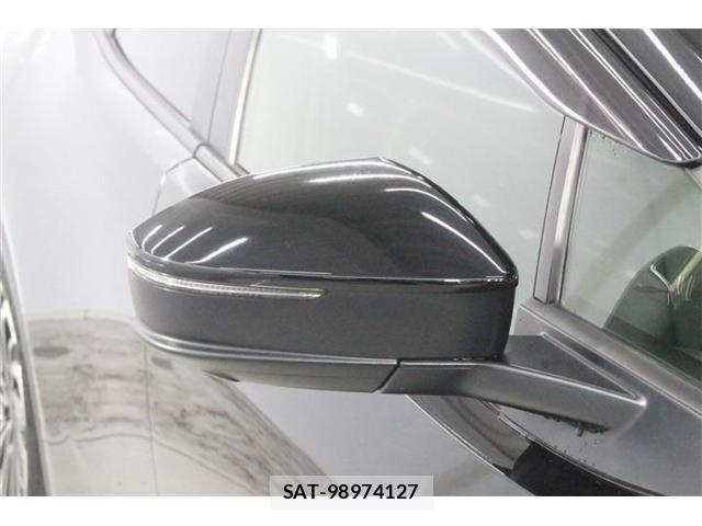 Toyota PRIUS 2023-02 8797144-9