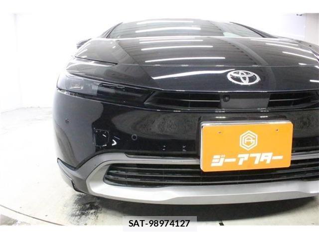 Toyota PRIUS 2023-02 8797144-10
