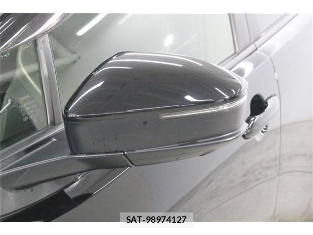 Toyota PRIUS 2023-02 8797144-14