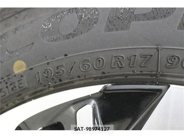 Toyota PRIUS 2023-02 8797144-19