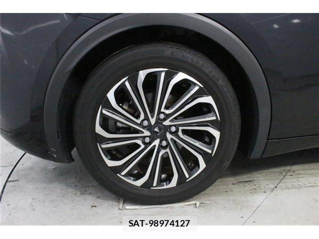 Toyota PRIUS 2023-02 8797144-23