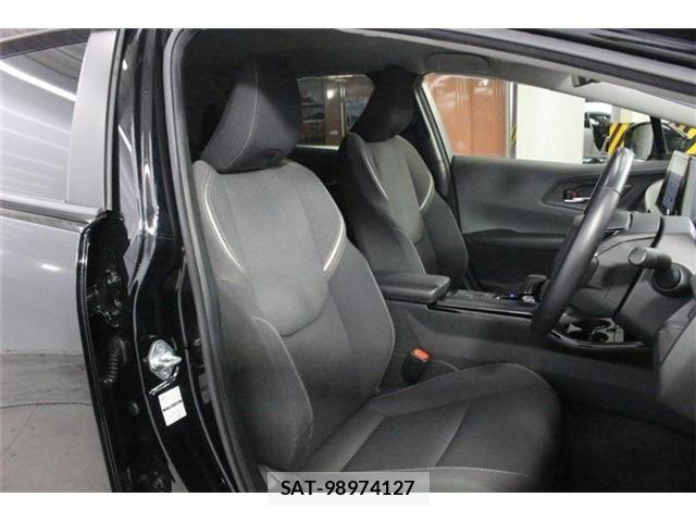 Toyota PRIUS 2023-02 8797144-24