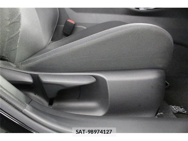 Toyota PRIUS 2023-02 8797144-25