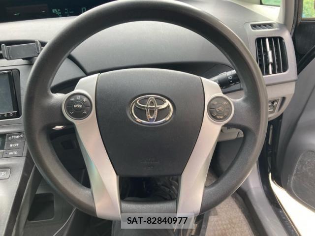 Toyota PRIUS 2009-11 8797191-13