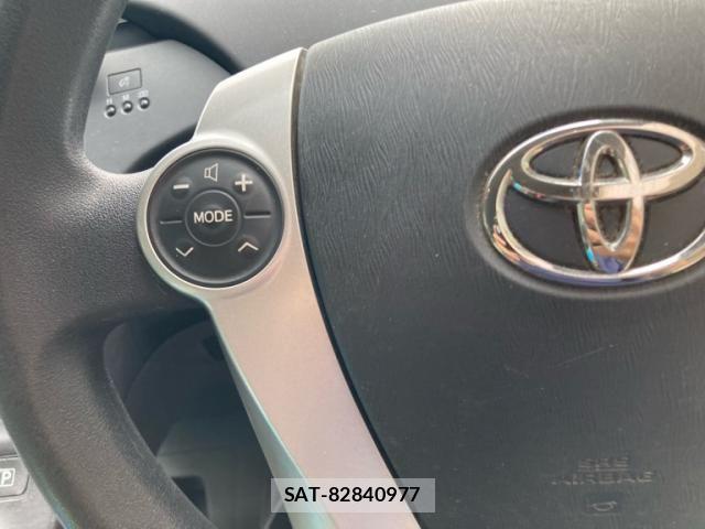 Toyota PRIUS 2009-11 8797191-14