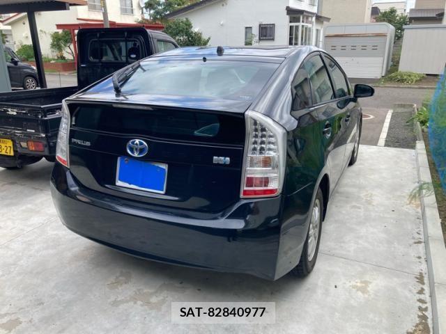 Toyota PRIUS 2009-11 8797191-2