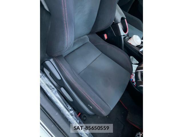 Toyota PRIUS 2015-06 8797178-9