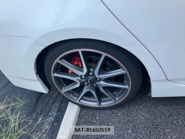 Toyota PRIUS 2015-06 8797178-5