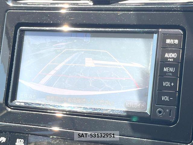 Toyota PRIUS 2017-06 8797150-4