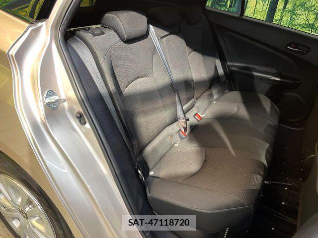 Toyota PRIUS 2019-09 8797163-15