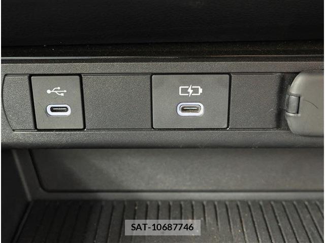 Toyota PRIUS 2025-05 8797140-10