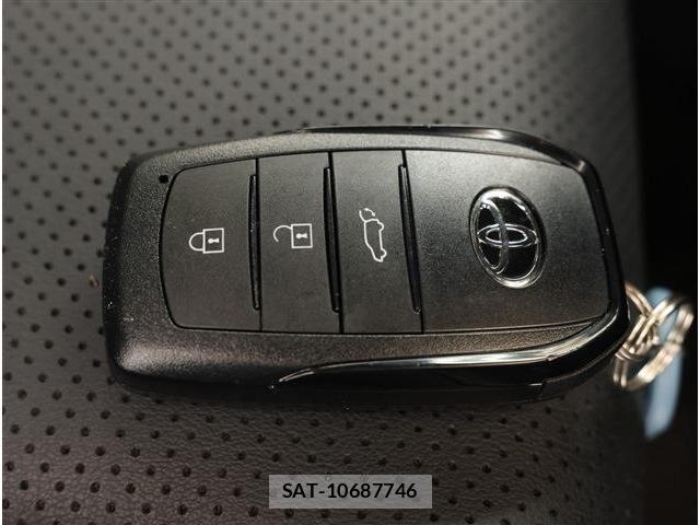 Toyota PRIUS 2025-05 8797140-16