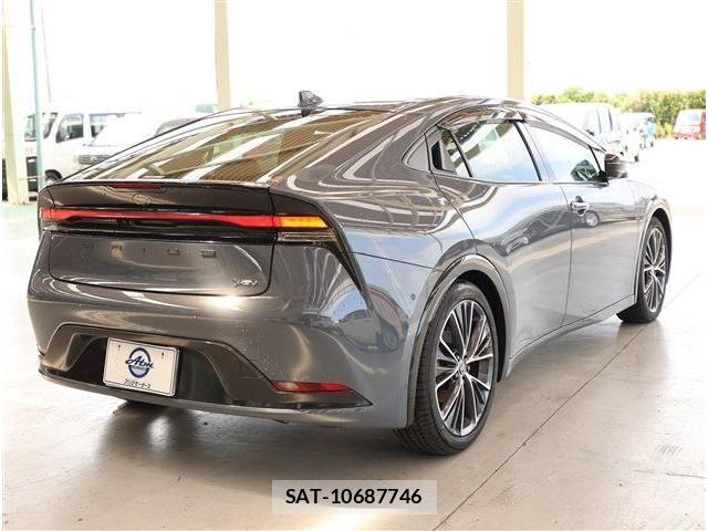 Toyota PRIUS 2025-05 8797140-4