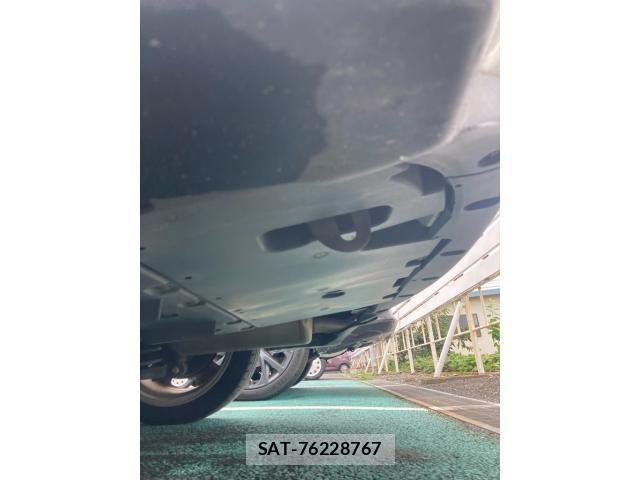 Toyota PRIUS 2011-03 8797192-11