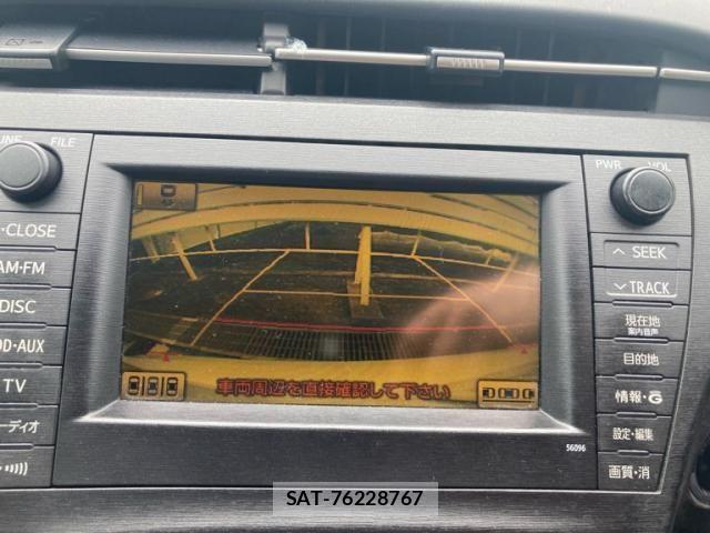 Toyota PRIUS 2011-03 8797192-27