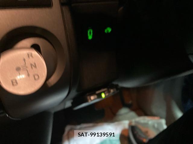 Toyota PRIUS 2008-01 8797181-16
