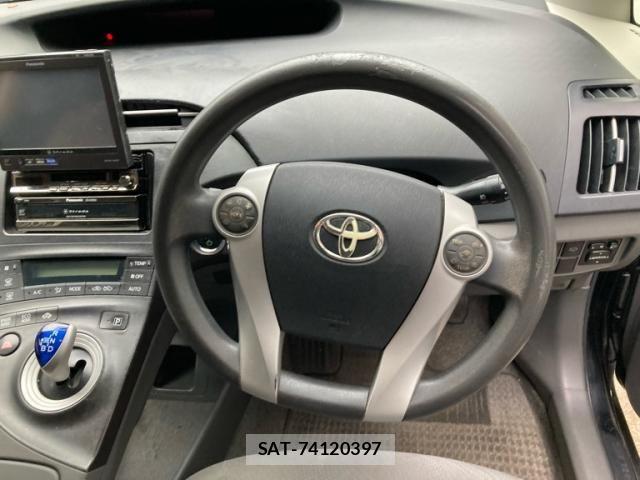 Toyota PRIUS 2009-09 8797190-9
