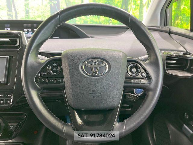 Toyota PRIUS 2019-07 8797158-10