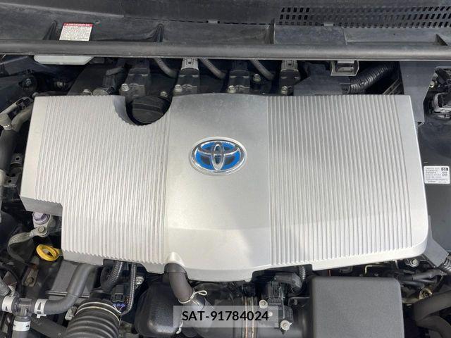 Toyota PRIUS 2019-07 8797158-17