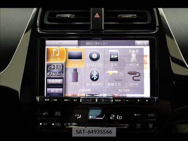 Toyota PRIUS 2017-03 8797162-4