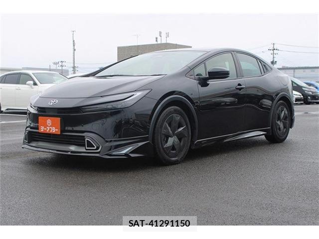 Toyota PRIUS 2023-05 8797146-13