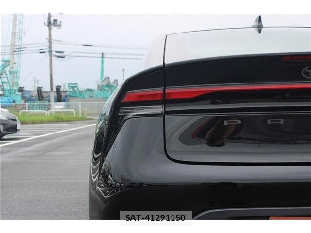 Toyota PRIUS 2023-05 8797146-27