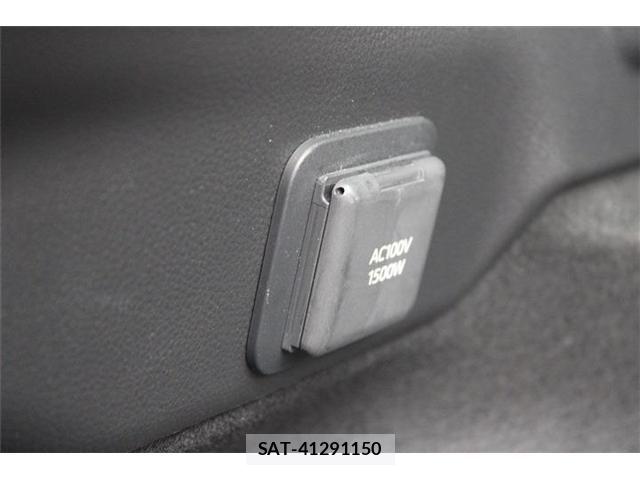 Toyota PRIUS 2023-05 8797146-6