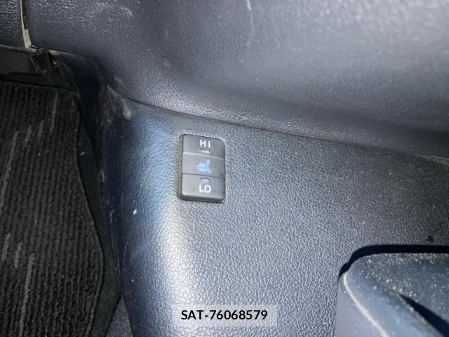 Toyota PRIUS 2017-09 8797157-20
