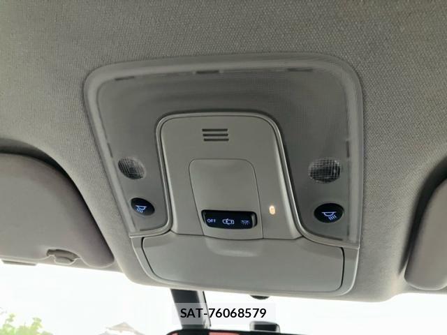 Toyota PRIUS 2017-09 8797157-21