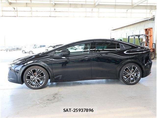 Toyota PRIUS 2024-03 8797139-28