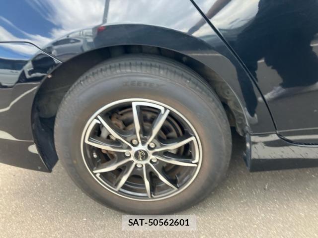 Toyota PRIUS 2014-06 8797184-9