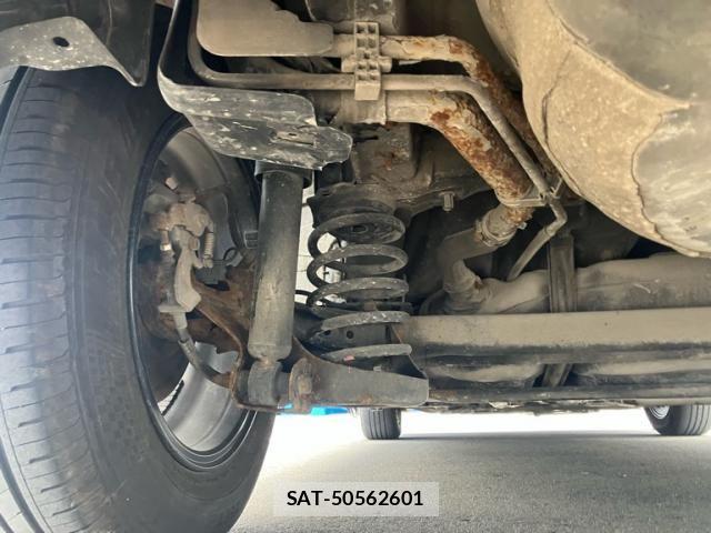 Toyota PRIUS 2014-06 8797184-25