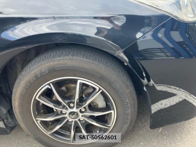 Toyota PRIUS 2014-06 8797184-8