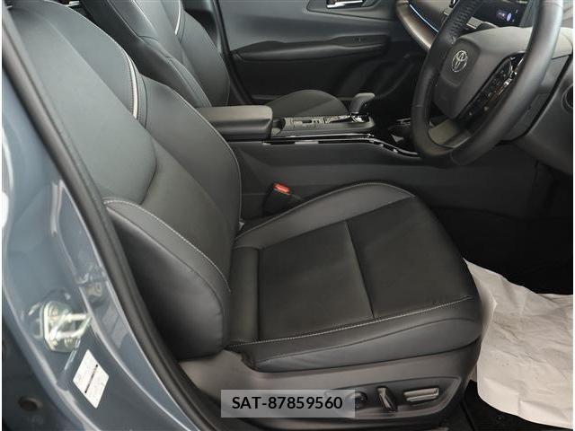 Toyota PRIUS 2023-10 8797143-12