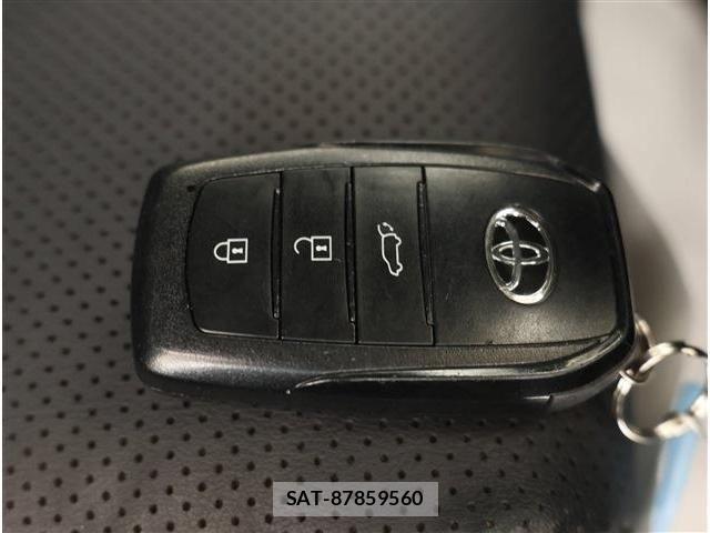 Toyota PRIUS 2023-10 8797143-16