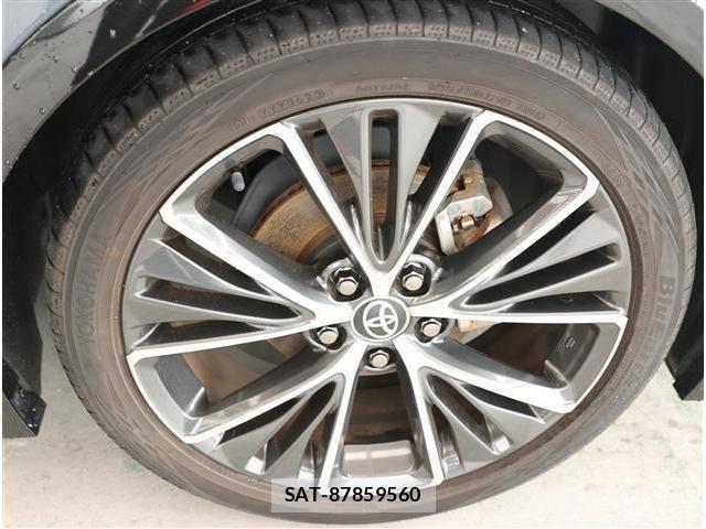 Toyota PRIUS 2023-10 8797143-27