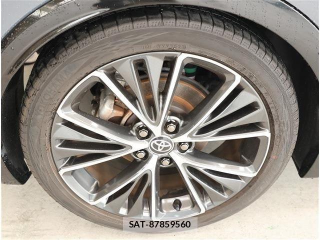 Toyota PRIUS 2023-10 8797143-5