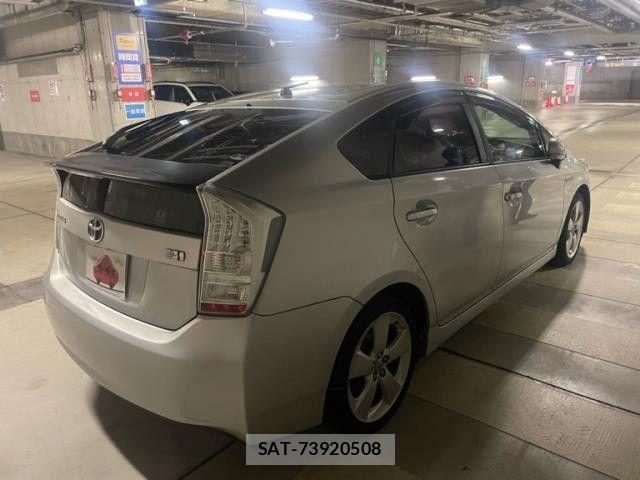 Toyota PRIUS 2009-08 8797180-2