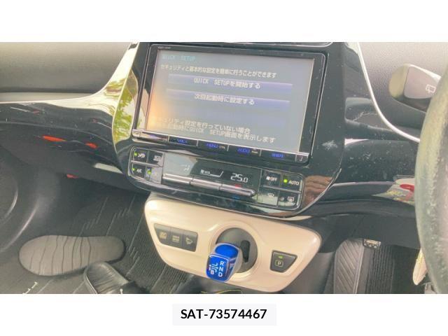 Toyota PRIUS 2015-12 8797172-18